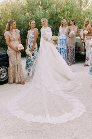 Vestidos de novia de corte A, manga larga, escote cuadrado, largo hasta el suelo, tul, espalda descubierta y encaje.