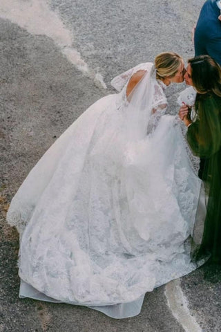 Vestidos de novia de corte A, manga larga, escote cuadrado, largo hasta el suelo, tul, espalda descubierta y encaje.
