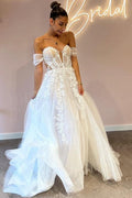Vestidos de novia de corte línea A, escote corazón, hombros descubiertos, tul, hasta el suelo, con apliques