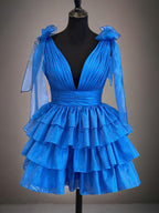 Vestido de fiesta de organza brillante con escote en V profundo y corte en A, con volantes.