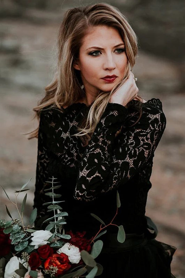 Vestido de novia negro de corte A con apliques de encaje, estilo bohemio, modelo WD744