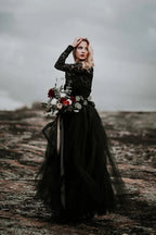 Vestido de novia negro de corte A con apliques de encaje, estilo bohemio, modelo WD744