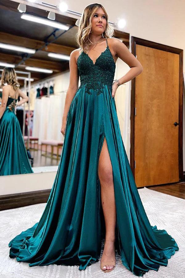 Vestido de noche largo de satén verde oscuro corte A con abertura