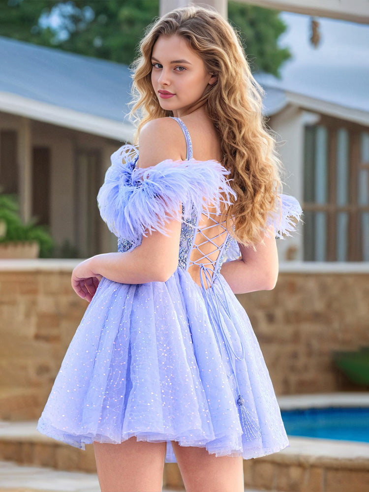 Vestidos de fiesta de bienvenida de tul con cuentas, corte en A y hombros descubiertos, con plumas