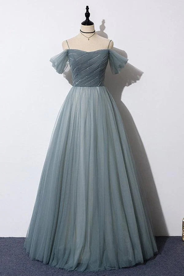 Vestido de fiesta de tul gris con escote en A y hombros descubiertos