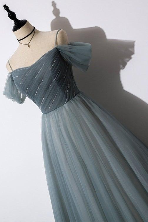 Vestido de fiesta de tul gris con escote en A y hombros descubiertos