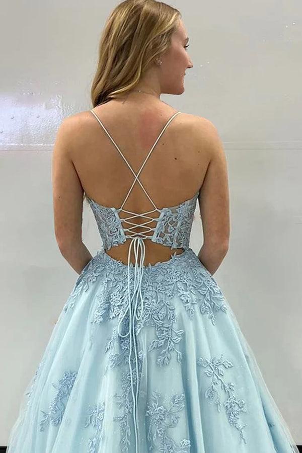 Vestido largo de fiesta de corte A con tirantes finos, espalda con corsé y apliques