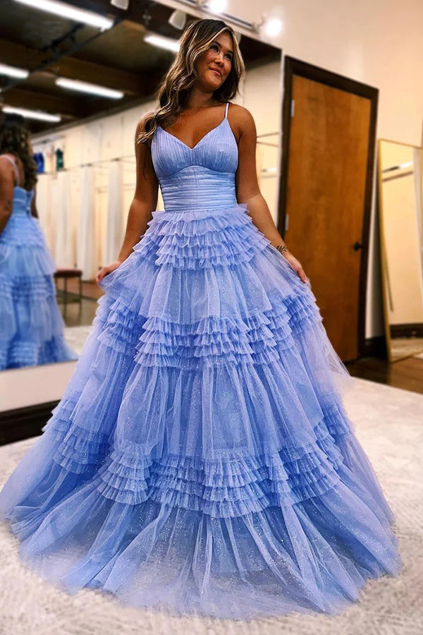 Vestido largo de fiesta de corte A con tirantes finos, escote en V y tul escalonado