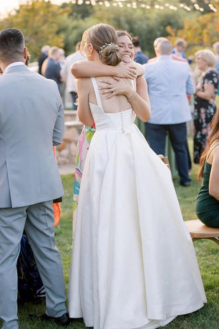 Vestido de novia sencillo, corte en A, escote cuadrado, estilo modesto WD745