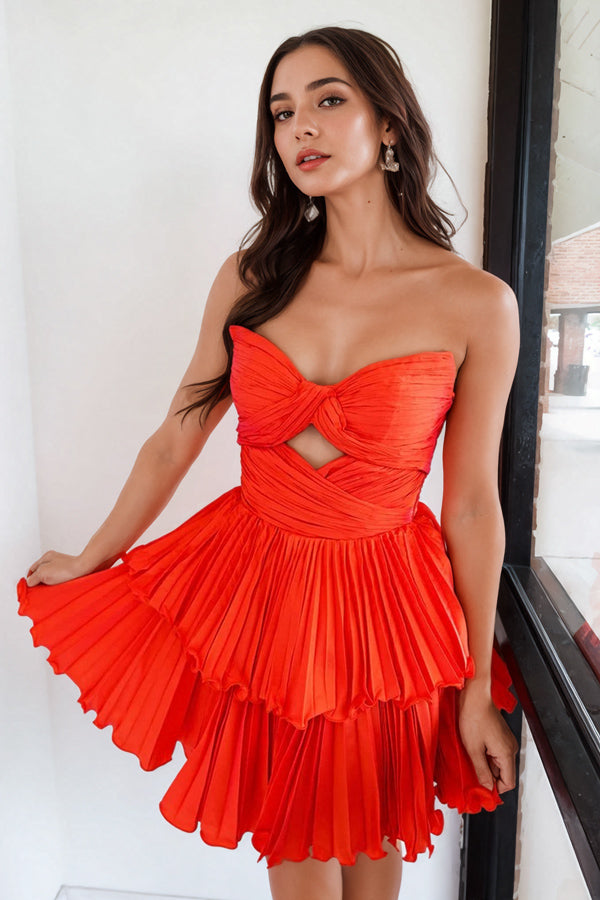 Vestido corto naranja de fiesta de bienvenida, corte en A, sin tirantes, con escote tipo ojo de cerradura PD538