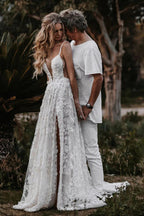 Robe de mariée bohème de plage en dentelle à bretelles trapèze avec fente WD657
