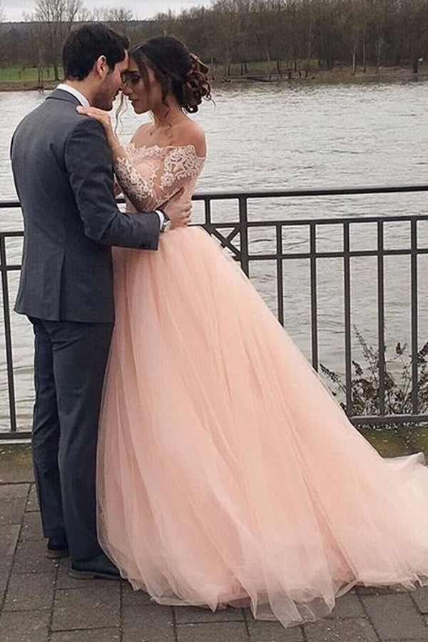 Vestido de novia corte A, rosa rubor, hombros descubiertos, manga larga WD688