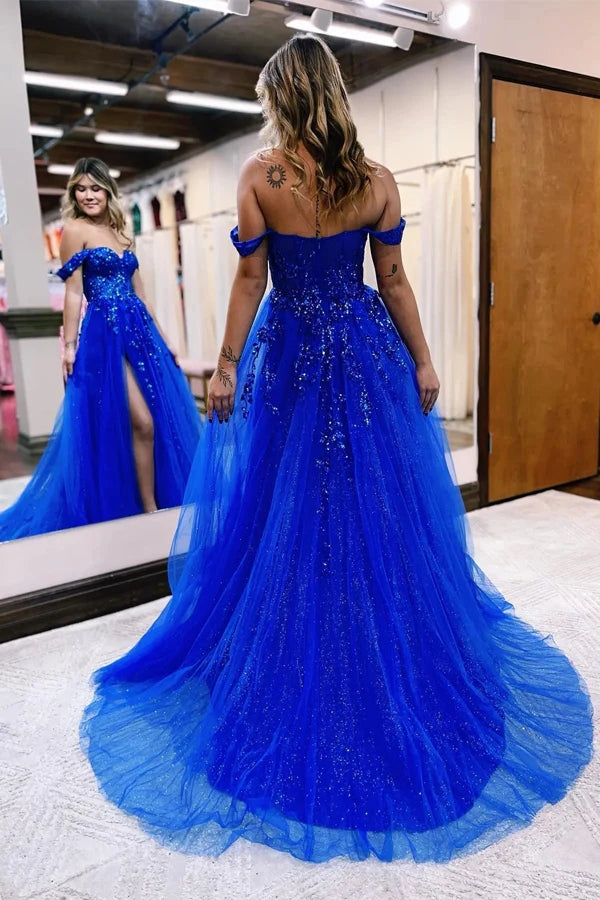 Vestido de fiesta de corte A con hombros descubiertos y apliques