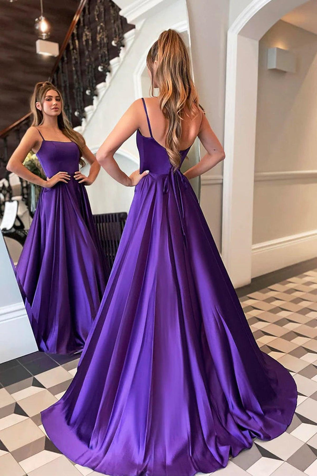 Vestido largo de fiesta de satén corte A con escote redondo y tirantes.