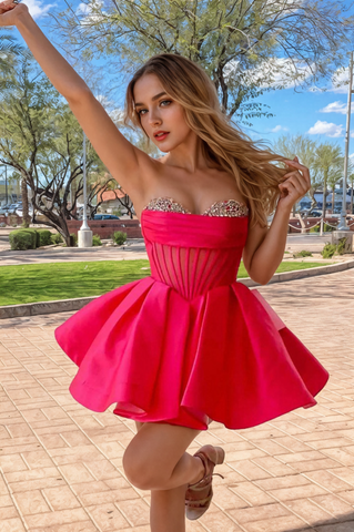 Robe de bal lavande sans bretelles, coupe trapèze, corsage transparent, référence PD539