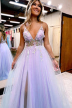 Vestido de fiesta de tul con escote en V, tirantes finos, abertura y corte en A