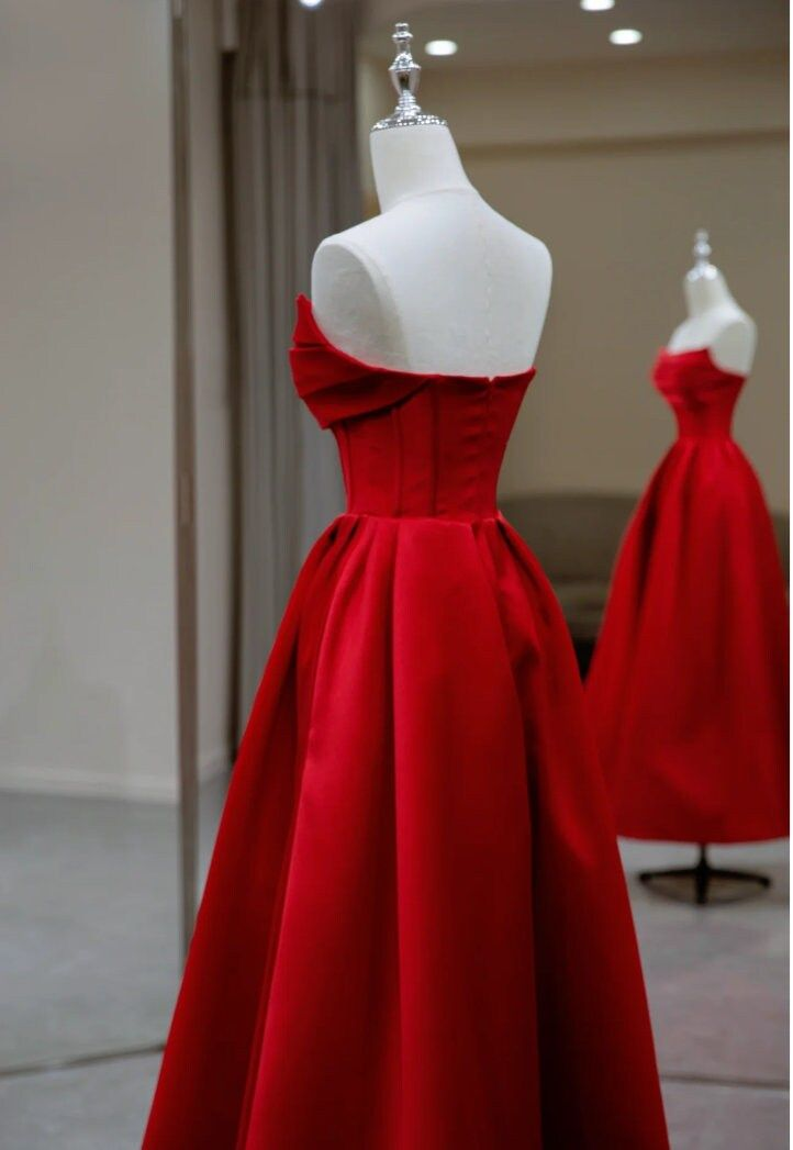 Elegante vestido de noche de satén con cuello plano, espalda descubierta, plisado, largo hasta el suelo, corte en A, modelo Y6331