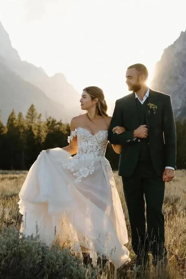 Vestido de novia bohemio con apliques y escote barco en forma de A, modelo WD674