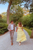 Vestido largo de fiesta amarillo de tul con capas, corte princesa, corte en A