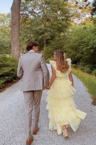 Robe de bal longue jaune en tulle à volants, coupe princesse, coupe trapèze