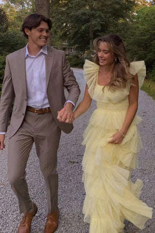 Robe de bal longue jaune en tulle à volants, coupe princesse, coupe trapèze
