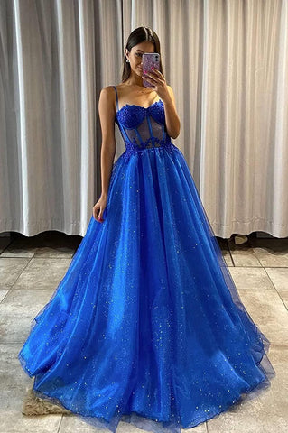 Robe de bal formelle trapèze en tulle bleu roi brillant, décolleté cœur
