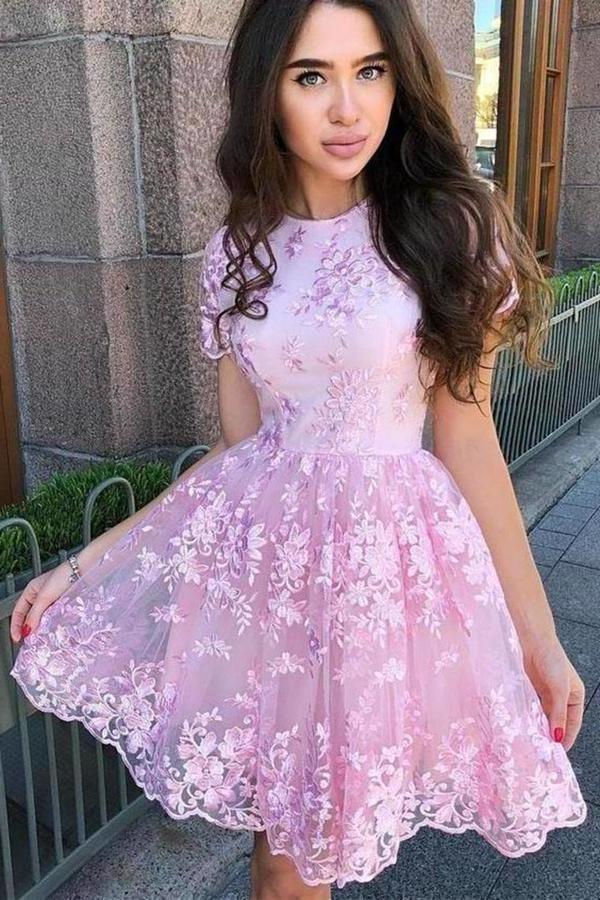 Vestido corto de fiesta de encaje de manga corta estilo línea A, vestido corto para baile de bienvenida PD451