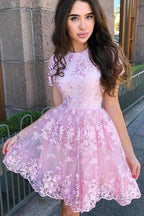Vestido corto de fiesta de encaje de manga corta estilo línea A, vestido corto para baile de bienvenida PD451