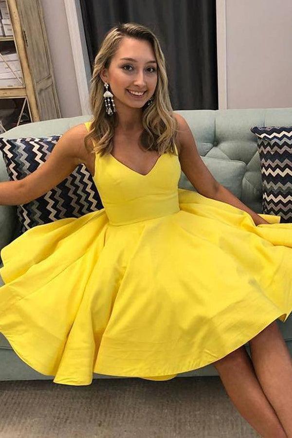 Vestidos cortos de fiesta amarillos de satén con escote en V y corte en A, modelo PD467