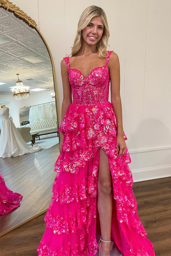 Vestido de noche de fiesta impresionante, de encaje, corte en A, con volantes y abertura.