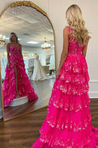Vestido de noche de fiesta impresionante, de encaje, corte en A, con volantes y abertura.