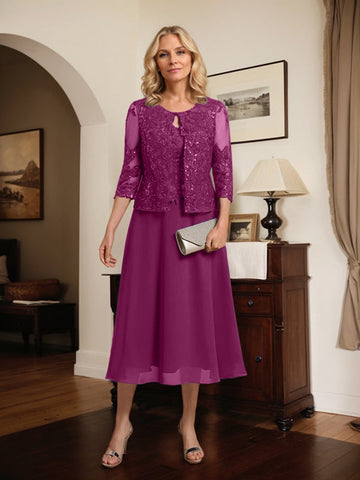 Vestido de novia de corte línea A, escote redondo, largo hasta la rodilla, de encaje y gasa con lentejuelas. 