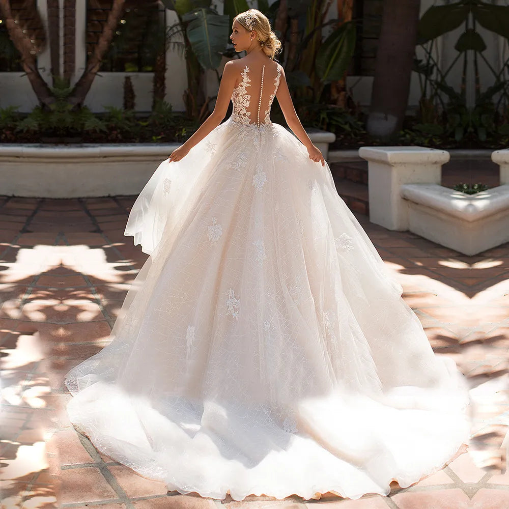 Apliques Vestido De Noiva con cuello en V profundo sin espalda Vestidos De Novia sin mangas Vestidos De Novia De encaje bata De Mariée