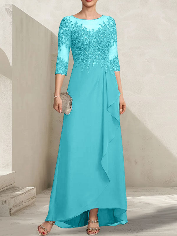 Vestido de madrina de la novia, corte asimétrico, escote ilusión, encaje y gasa, con lentejuelas y volantes en cascada.
