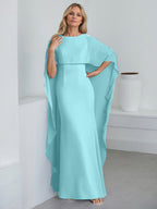 Robe fourreau longue en mousseline de soie pour la mère de la mariée, ornée de volants cascade, avec décolleté arrondi. 