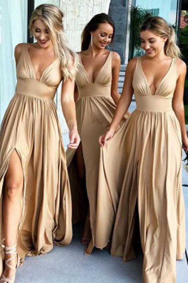 Vestido de dama de honor largo, sencillo y económico, de corte A, con escote en V y abertura. 