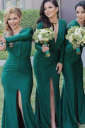 Robe de demoiselle d'honneur verte à manches longues, décolleté en V profond et fente latérale, pas chère.