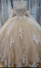 Vestido de baile de tul y encaje corte A para quinceañera Y4013