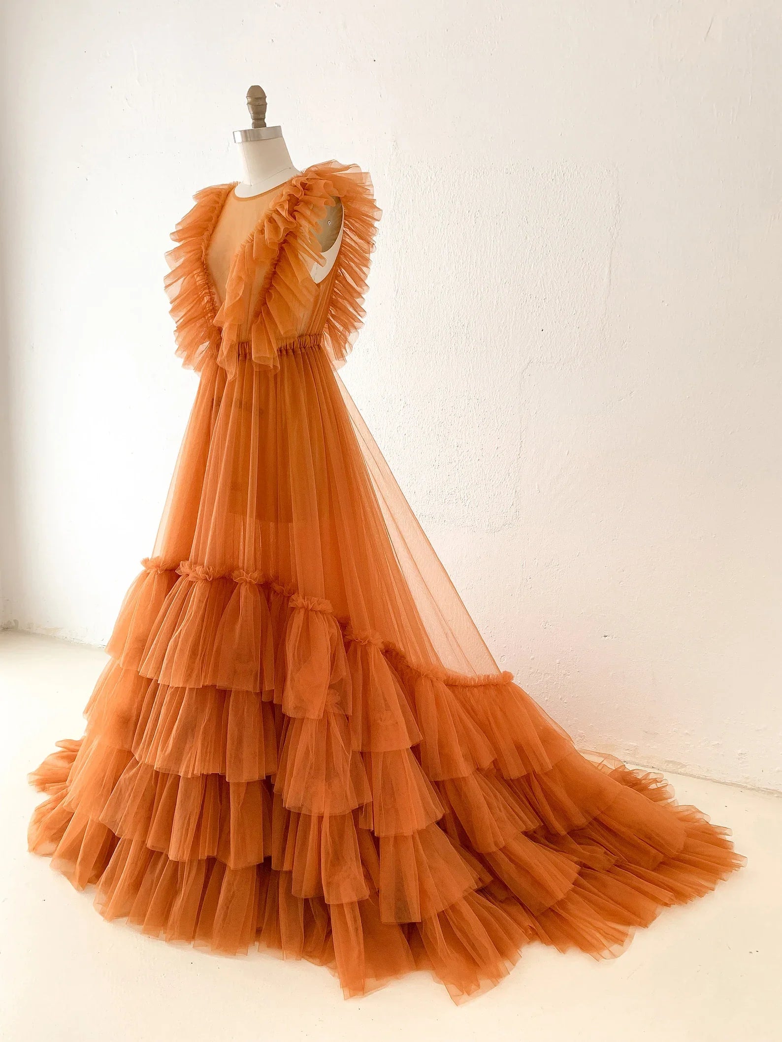 Vestido de maternidad de tul sin espalda para sesión de fotos