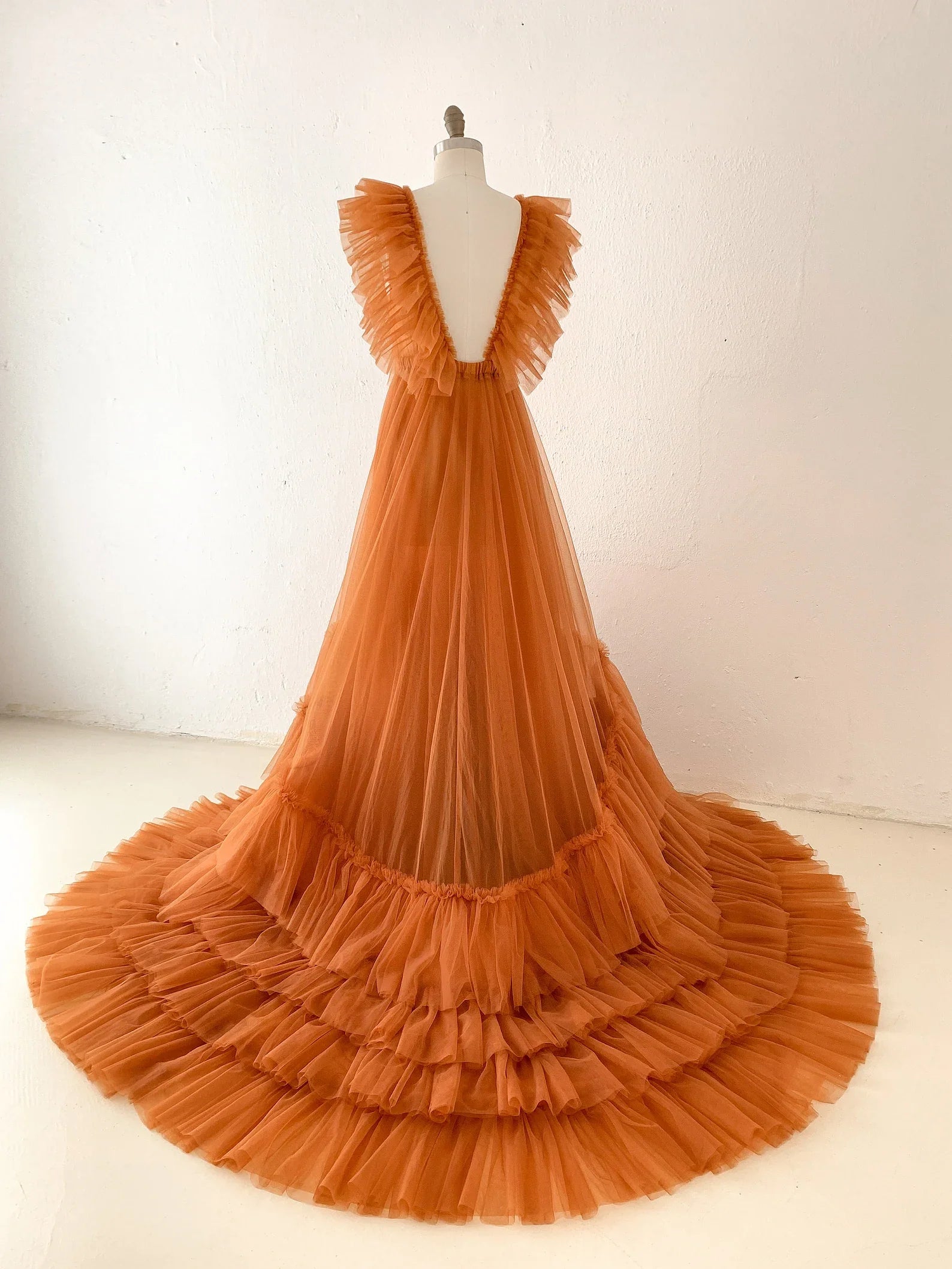 Vestido de maternidad de tul sin espalda para sesión de fotos