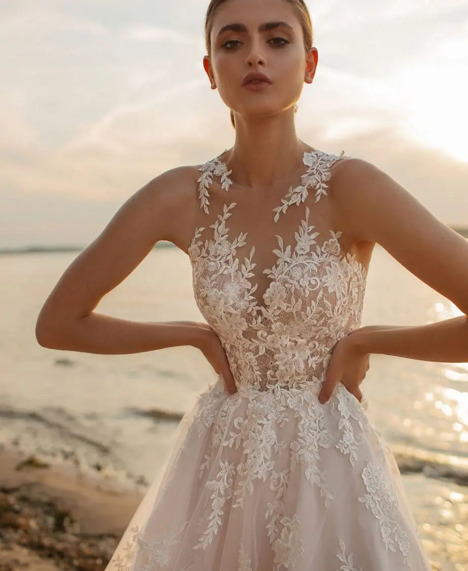 Beach A-Line Wedding Dresses O-neck Sleeveless Vestidos De Novia Custom Made Appliques Vestido De Noiva