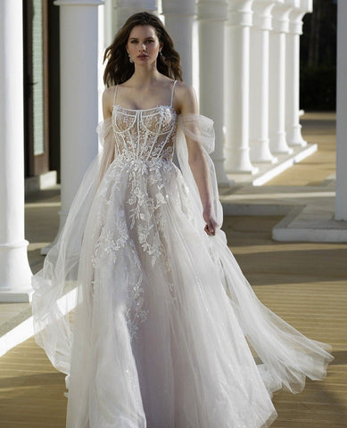 Preciosos vestidos de novia blancos de corte A, con tirantes finos, encaje de tul y manga larga, con apliques.