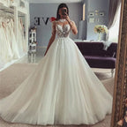 Beautiful A Line Wedding Dresses Gorgeous Lace Appliques Slimming Beautiful Fluffy Princess Style Mopping Beach Bridal Gown 2024