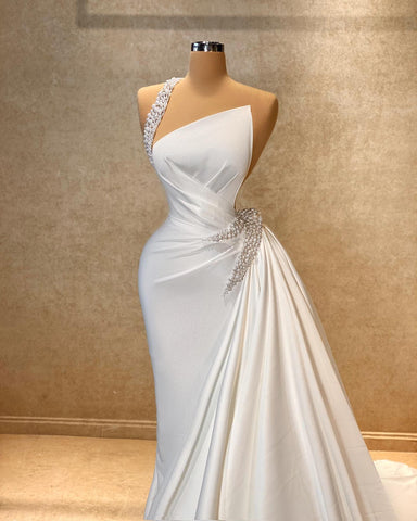 Beautiful	A-line One Shoulder Sleeveless Rhinestone Satin train white Long Prom Dress