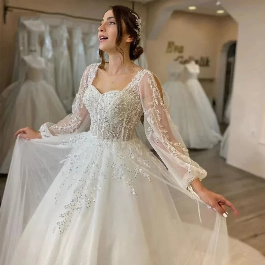 Beautiful Fluffy Long Sleeves Lace Appliques Square Neck Mopping Wedding Dresses White Fascinating Elegant Wedding Dresses Women