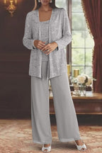 Precioso vestido largo de encaje plateado con lentejuelas para la madre de la novia, con chaqueta.