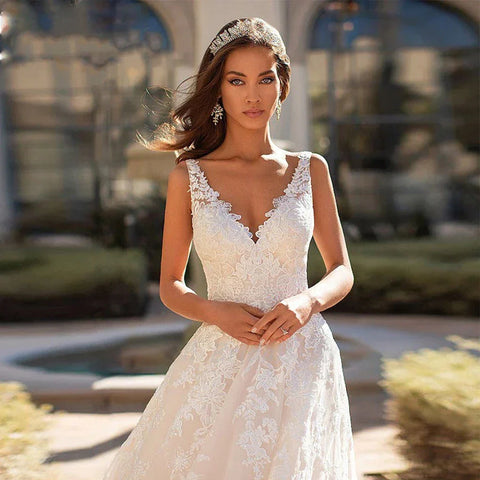 Magnifiques robes de mariée romantiques en forme de A, col en V, sans manches, dos nu, sexy, nouveautés pour femmes, Grace Flowers, robes de mariée somptueuses