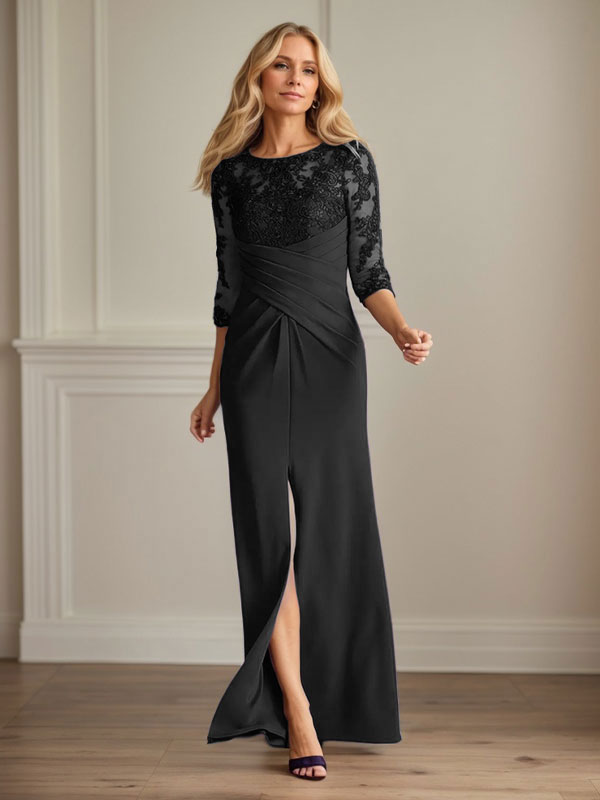Vestido de madrina de la novia color ciruela, de encaje elástico y corte sirena. 
