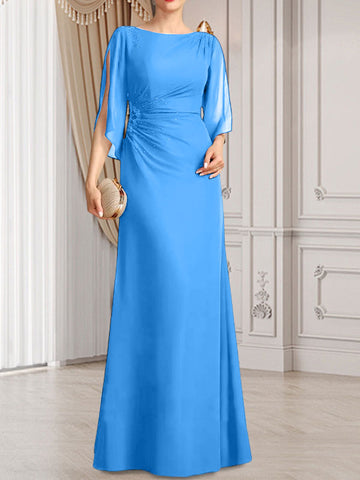 Robe fourreau/colonne longue en mousseline pour la mère de la mariée, ornée de perles plissées.