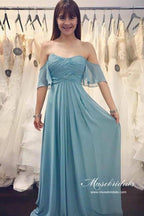Robes de demoiselle d'honneur longues en mousseline bleue froncée, coupe trapèze, épaules dénudées 